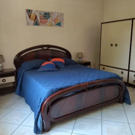 Apartment Vicino Al Mare Con Parcheggio Scauri (Lazio)