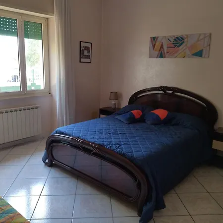 Vicino Al Mare Con Parcheggio Apartment